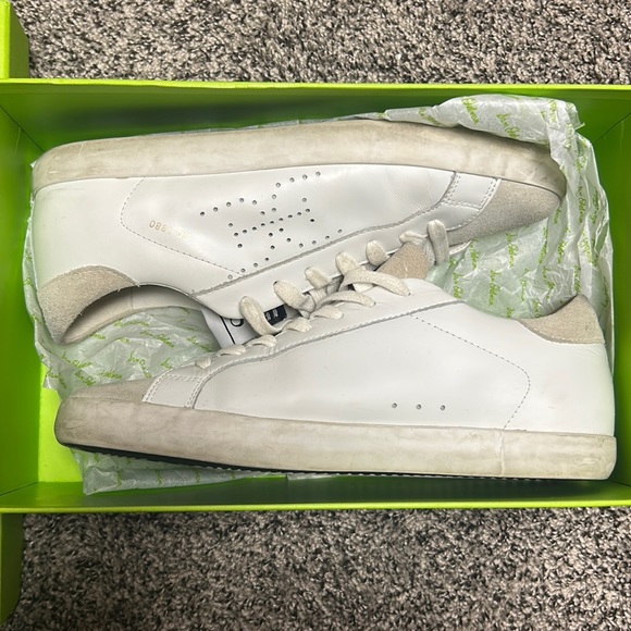 Sam Edelman Sneaker - Picture 2 of 6